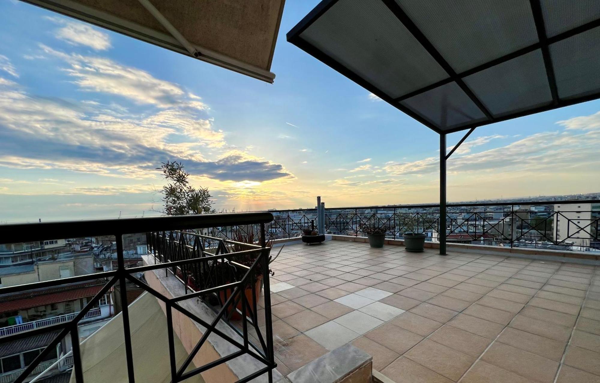 180° Rooftop View Thessalonique Extérieur photo
